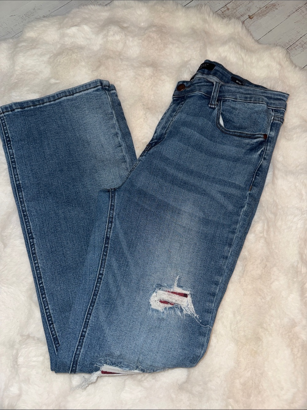 Judy Blue Medium Blue Straight Leg Jeans with Distressed Detail